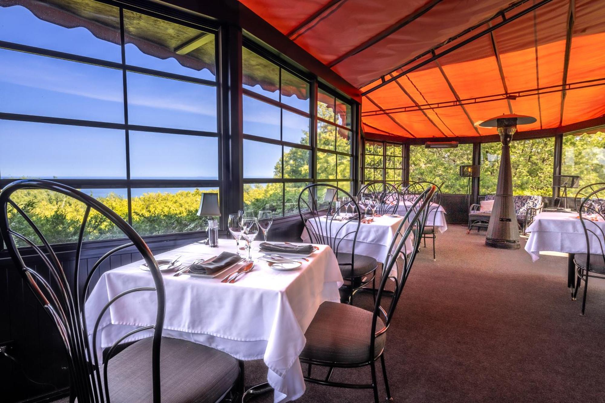 Auberge des Falaises La Malbaie Exterior foto