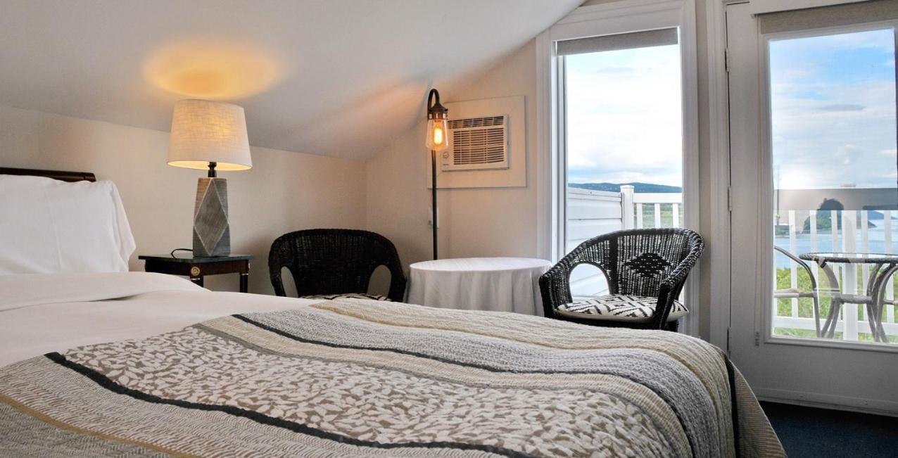 Auberge des Falaises La Malbaie Exterior foto